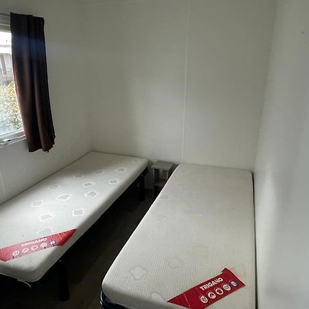 Mobile-Home Dans Camping 4* 4/6 Personnes 瓦尔拉普拉日 外观 照片